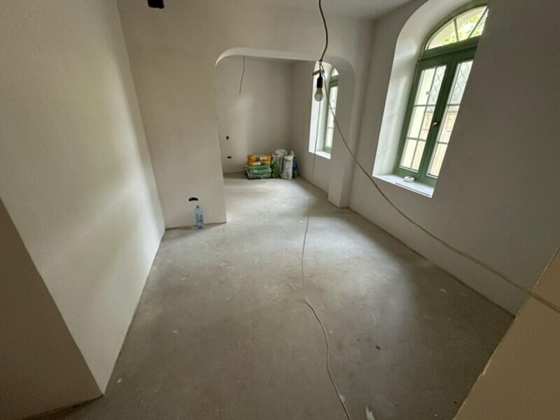 Carol vizavi Parc zona discreta superba 2 min. Parc Casa uluitor de cocheta